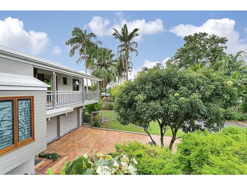41 Trundle Terrace, Whitfield QLD 4870