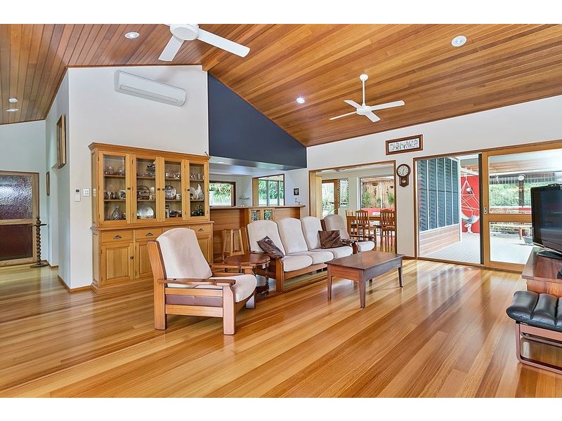 41 Trundle Terrace, Whitfield QLD 4870