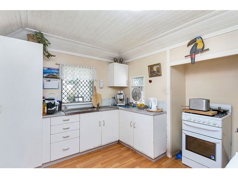 40-42 Mayers Street, Manunda QLD 4870