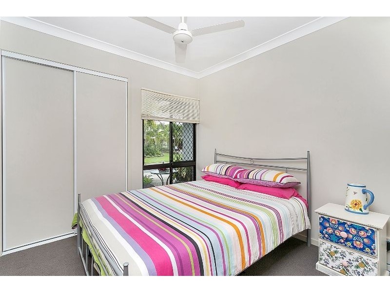 4 Petrie Close, Kewarra Beach QLD 4879