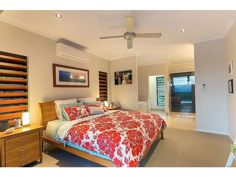 69 McFarlane Drive, Kanimbla QLD 4870