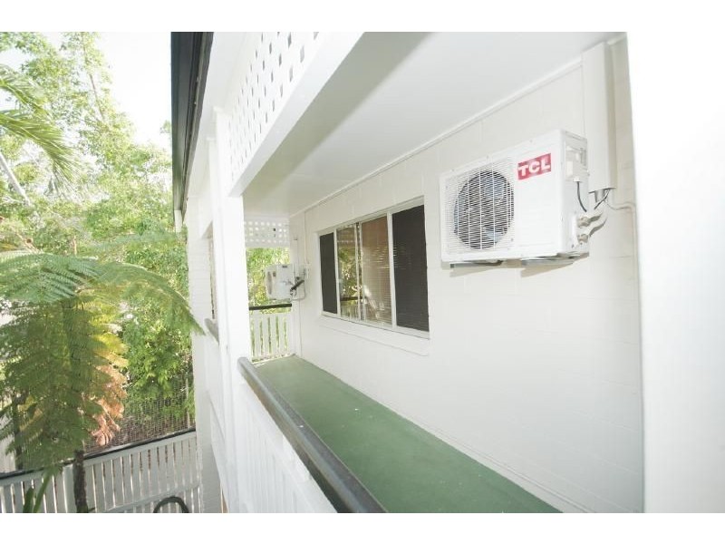 5/122 Greenslopes Street, Edge Hill QLD 4870
