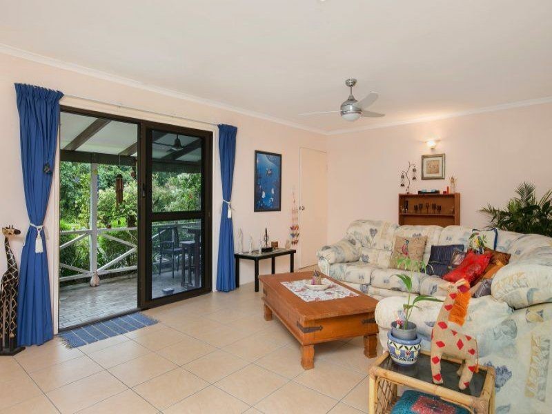 8/23 Woodward Street, Edge Hill QLD 4870