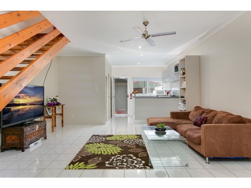 8/17 Vallely Street, Freshwater QLD 4870