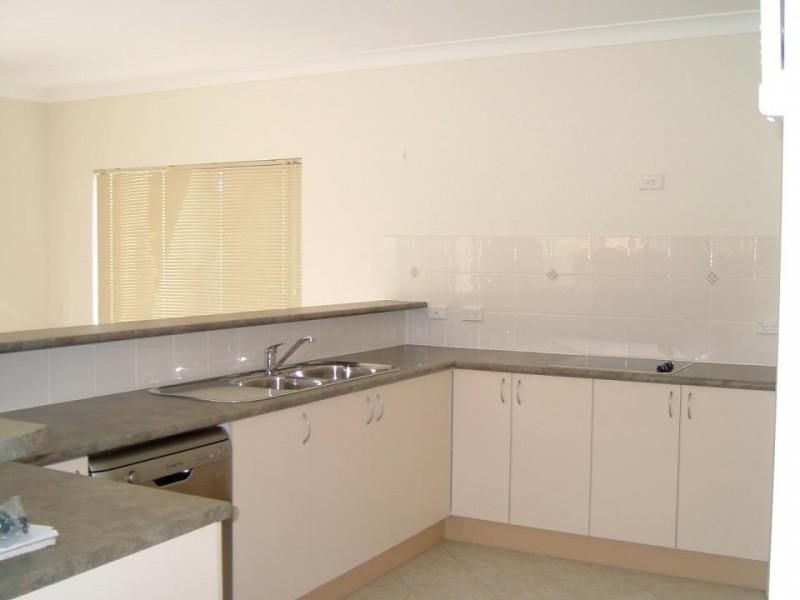 16 Bronte Close, Kewarra Beach QLD 4879