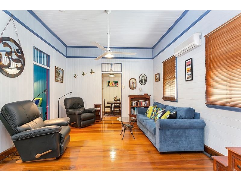 16 Clare Street, Parramatta Park QLD 4870