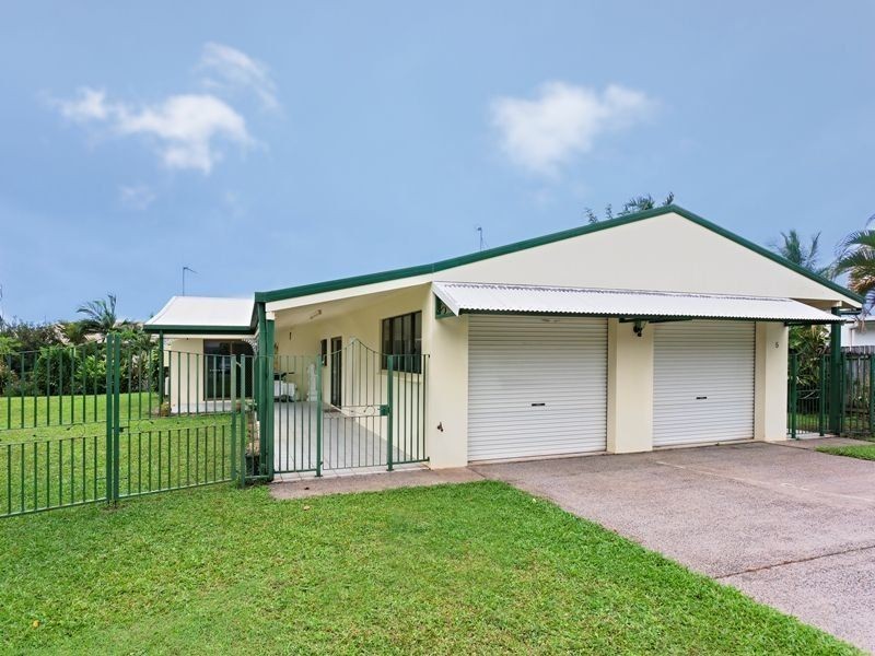 5 Wedelia Court, Mooroobool QLD 4870