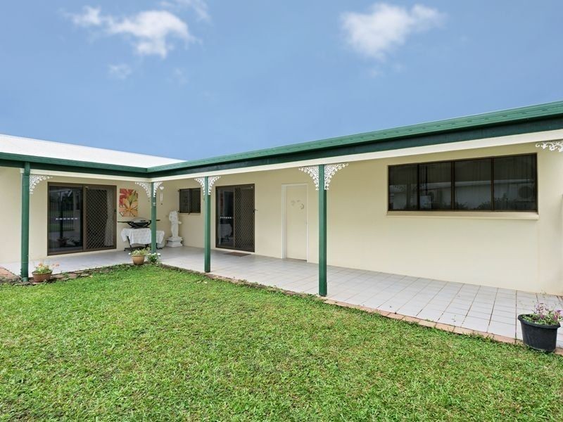 5 Wedelia Court, Mooroobool QLD 4870