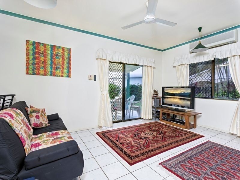 5 Wedelia Court, Mooroobool QLD 4870