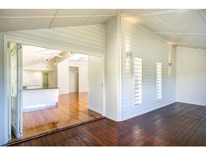 5 Pembroke Street, Parramatta Park QLD 4870