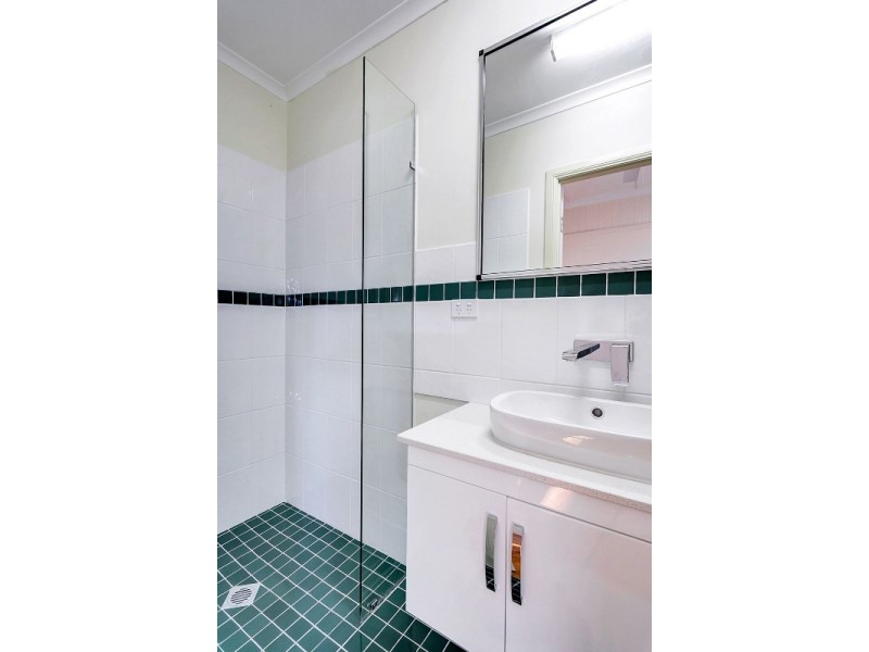 5 Pembroke Street, Parramatta Park QLD 4870