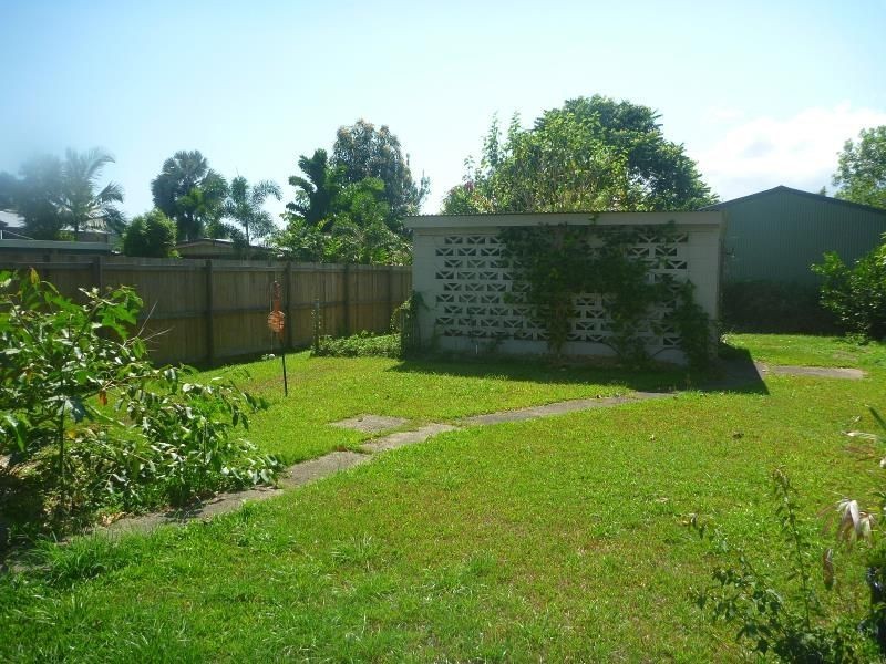 284 Pease Street, Edge Hill QLD 4870