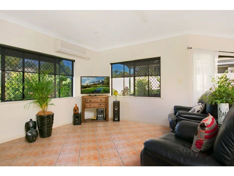 19 Narabeen Street, Kewarra Beach QLD 4879