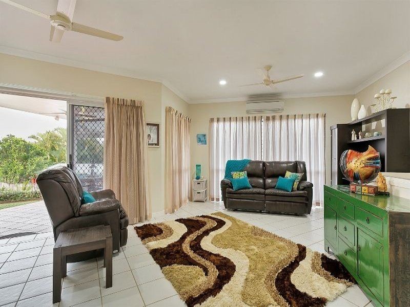 12 Barcoo Close, Bentley Park QLD 4869