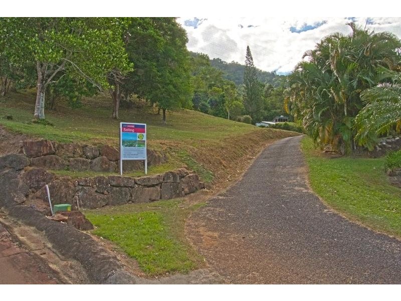 8A Forum Close, Cairns QLD 4870