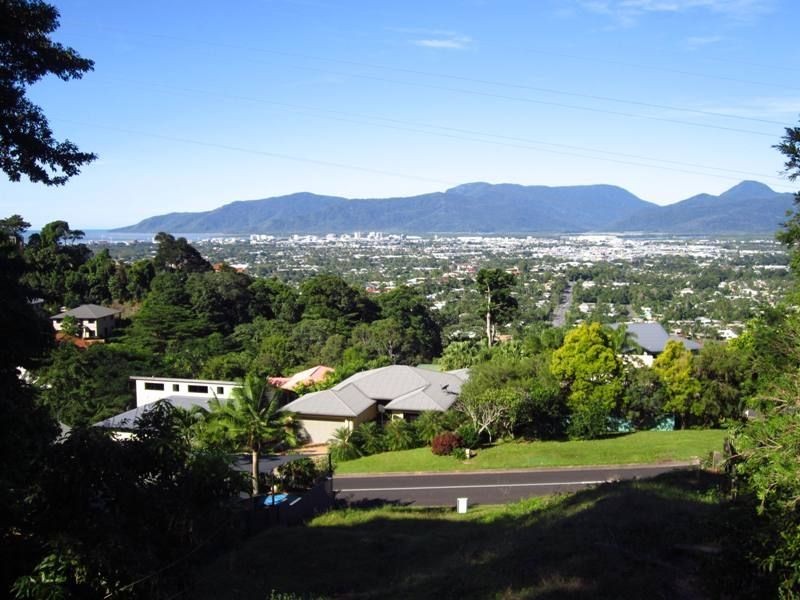 86/18 Oceanview Place, Mooroobool QLD 4870