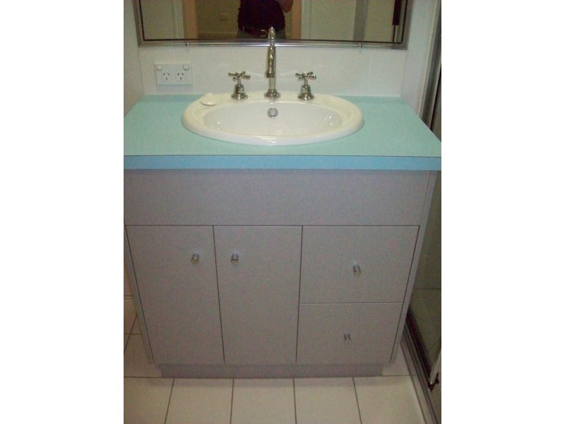 15 Starr Cl, Bentley Park QLD 4869