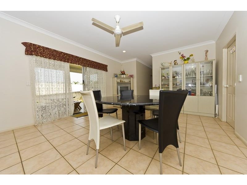 55 Summer Hill Drive, Mooroobool QLD 4870