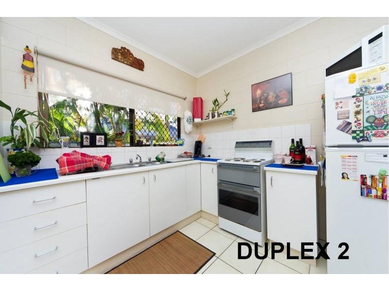 2/2 Briggs Close, Whitfield QLD 4870