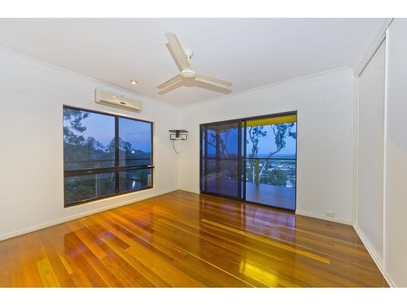 39-41 Chatham Terrace, Smithfield QLD 4878