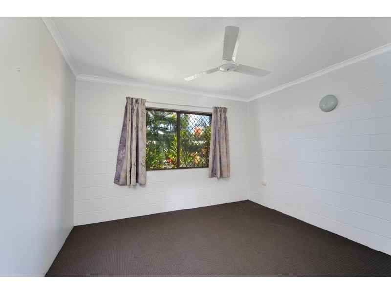 4/40 Ambrust Street, Manoora QLD 4870