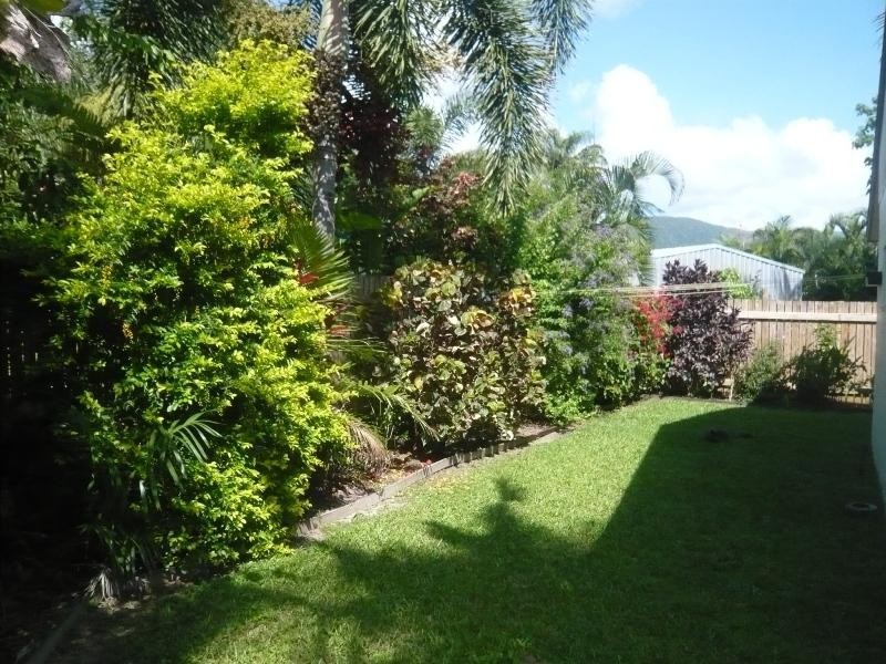 2/9 Portsea Crescent, Kewarra Beach QLD 4879