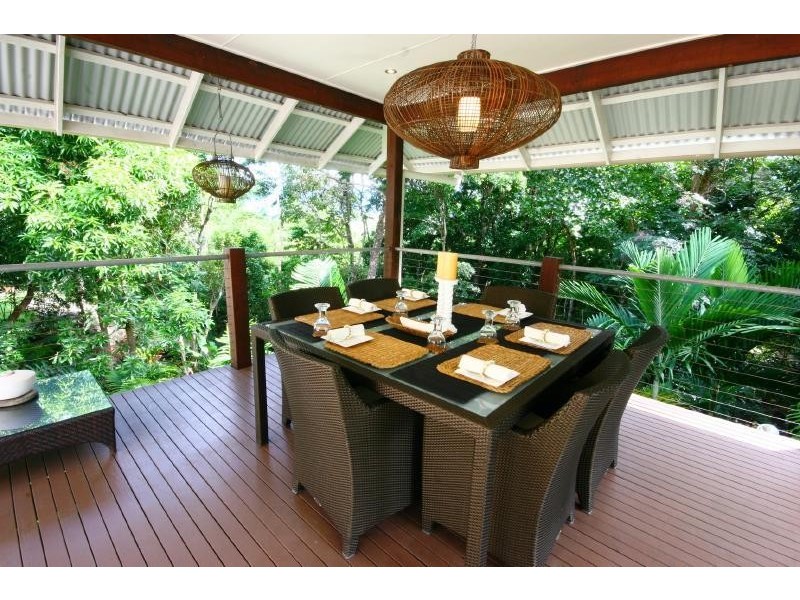 27/7 Tari Place, Trinity Beach QLD 4879