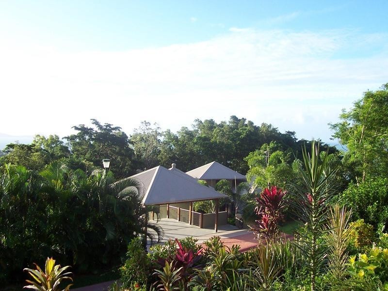 27/7 Tari Place, Trinity Beach QLD 4879