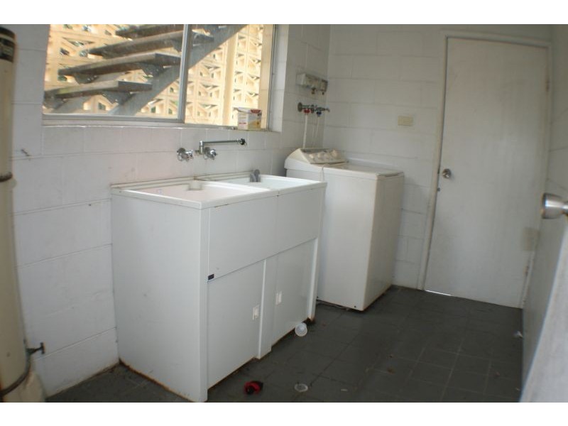 1/86 Birch Street, Manunda QLD 4870