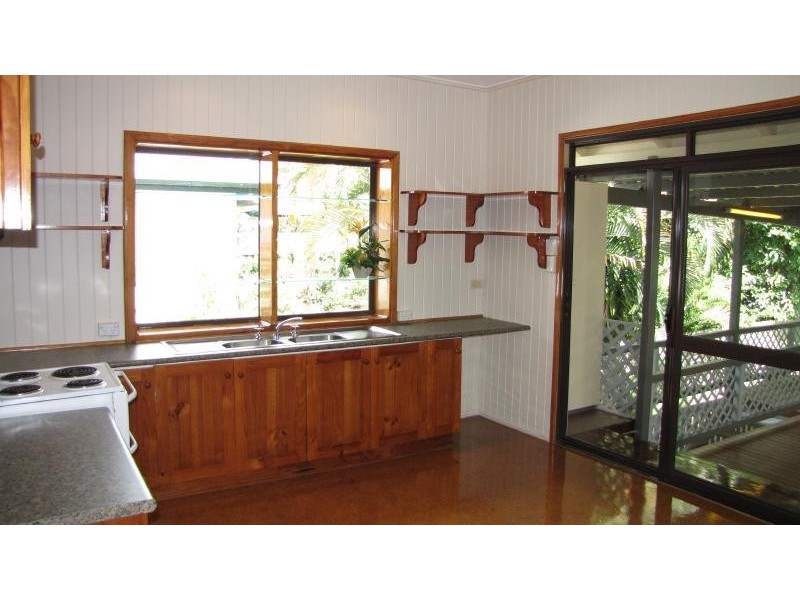 15 Shearer Avenue, Manunda QLD 4870
