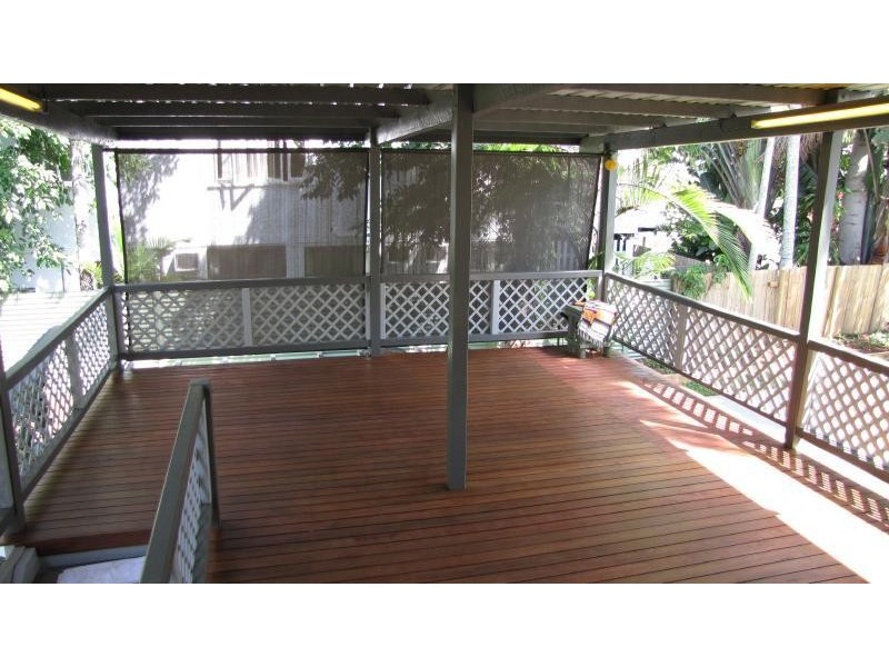 15 Shearer Avenue, Manunda QLD 4870