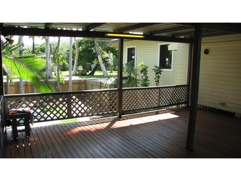 15 Shearer Avenue, Manunda QLD 4870
