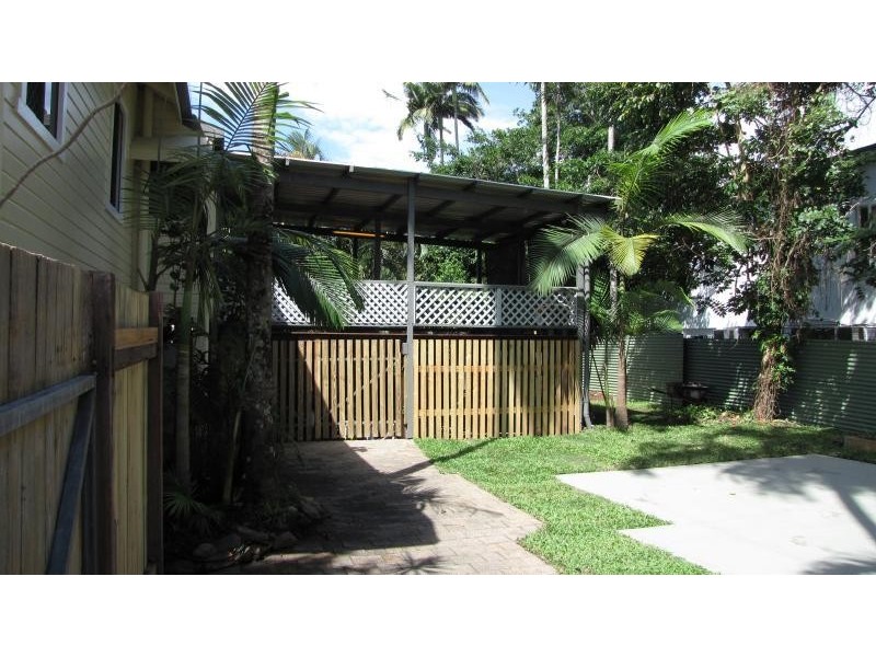 15 Shearer Avenue, Manunda QLD 4870