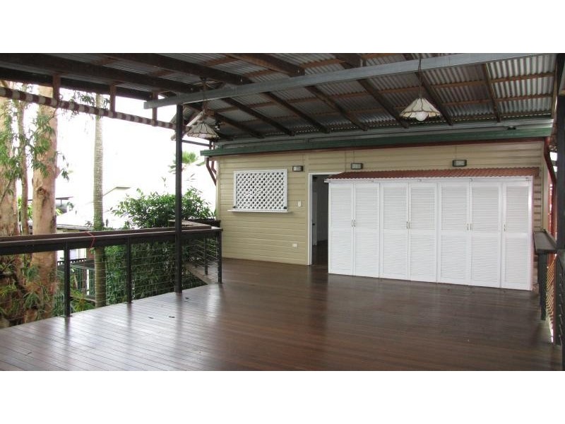 28 Loeven Street, Parramatta Park QLD 4870