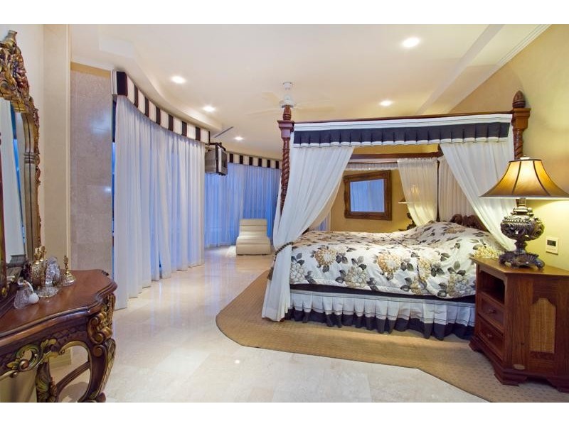 13 Knott Court, Whitfield QLD 4870