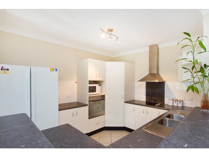 30A Charles Street, Cairns North QLD 4870