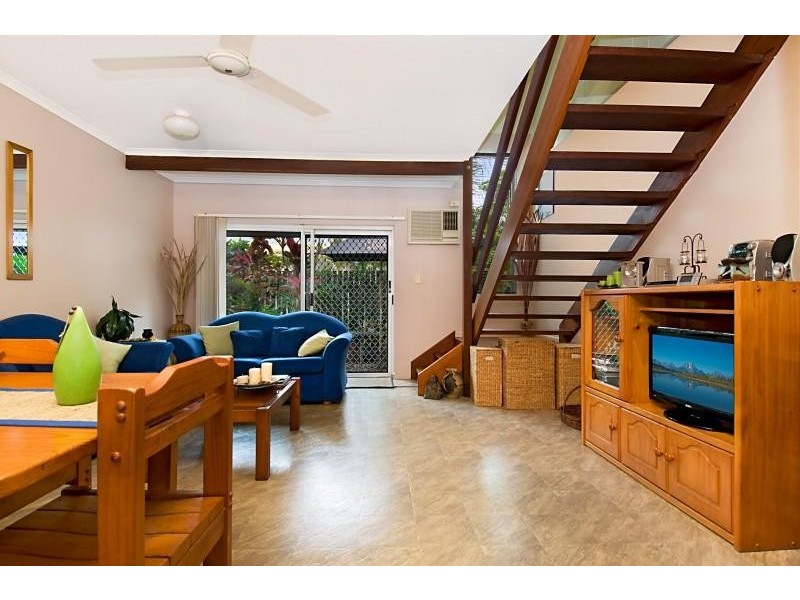 6/21 Sandown Close, Woree QLD 4868