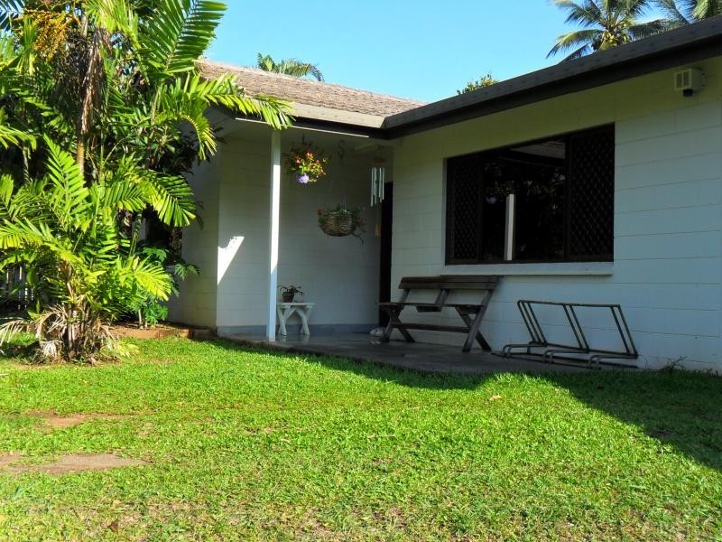 1 Norilla Close, Caravonica QLD 4878