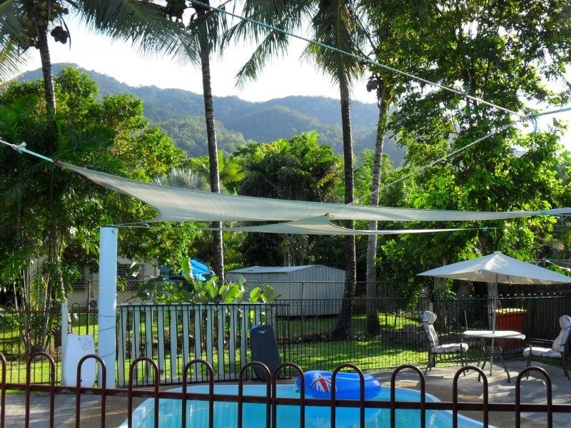 1 Norilla Close, Caravonica QLD 4878