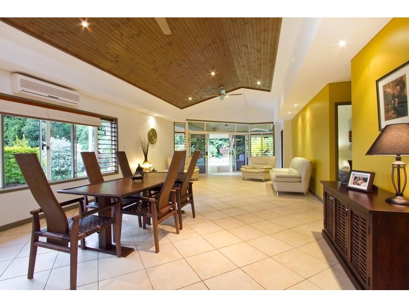 45 Greenock Way, Brinsmead QLD 4870