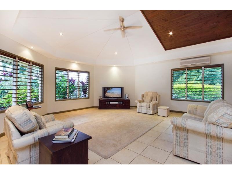 45 Greenock Way, Brinsmead QLD 4870