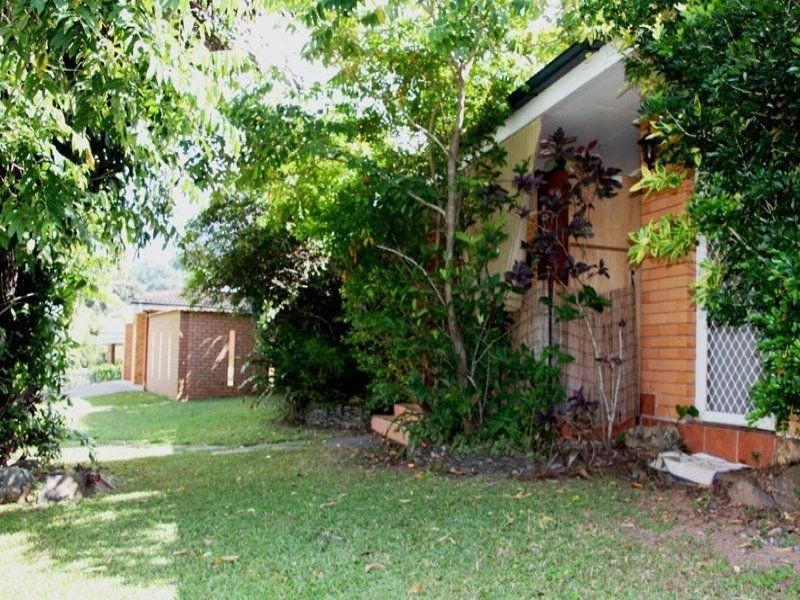 3 Gloucester St, Whitfield QLD 4870