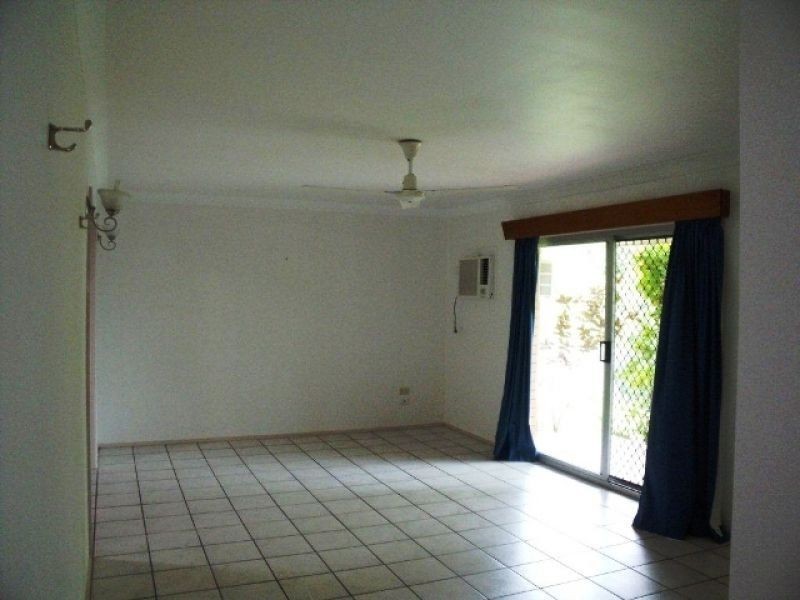 3 Gloucester St, Whitfield QLD 4870
