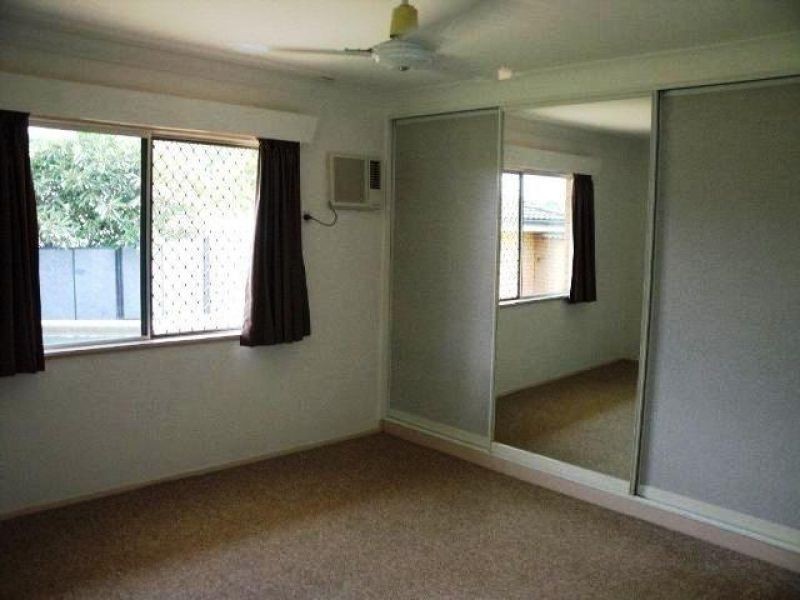 3 Gloucester St, Whitfield QLD 4870