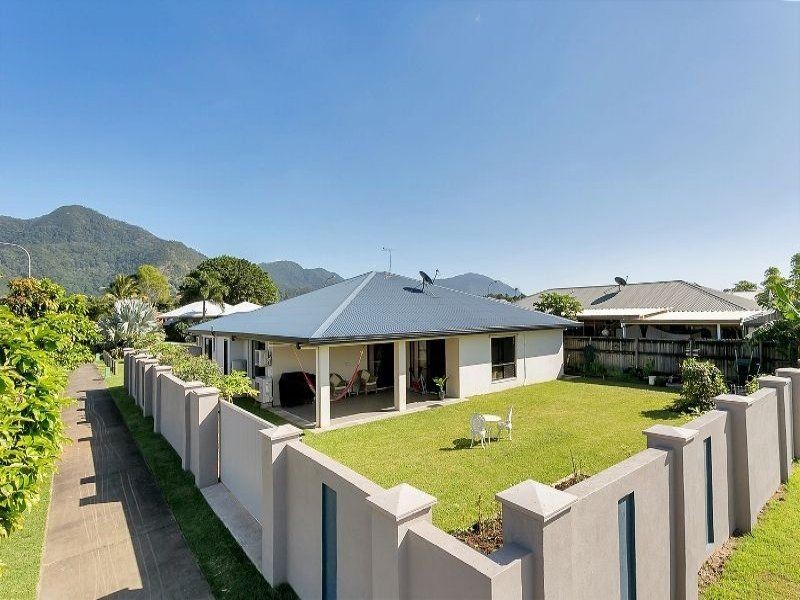 2 Goldberg Close, White Rock QLD 4868