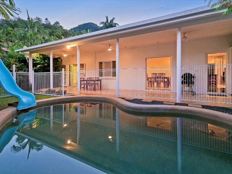 27 Southerden Drive, Mooroobool QLD 4870