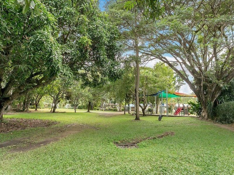 6 Watkins Close, Mooroobool QLD 4870