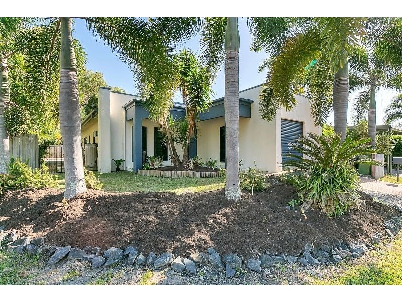 16 Howie Close, Kewarra Beach QLD 4879