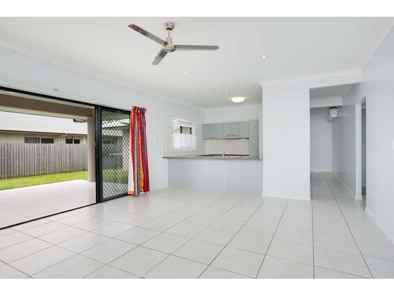 57 Leftwich Street, White Rock QLD 4868