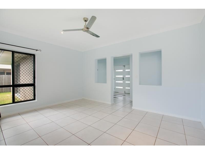 57 Leftwich Street, White Rock QLD 4868